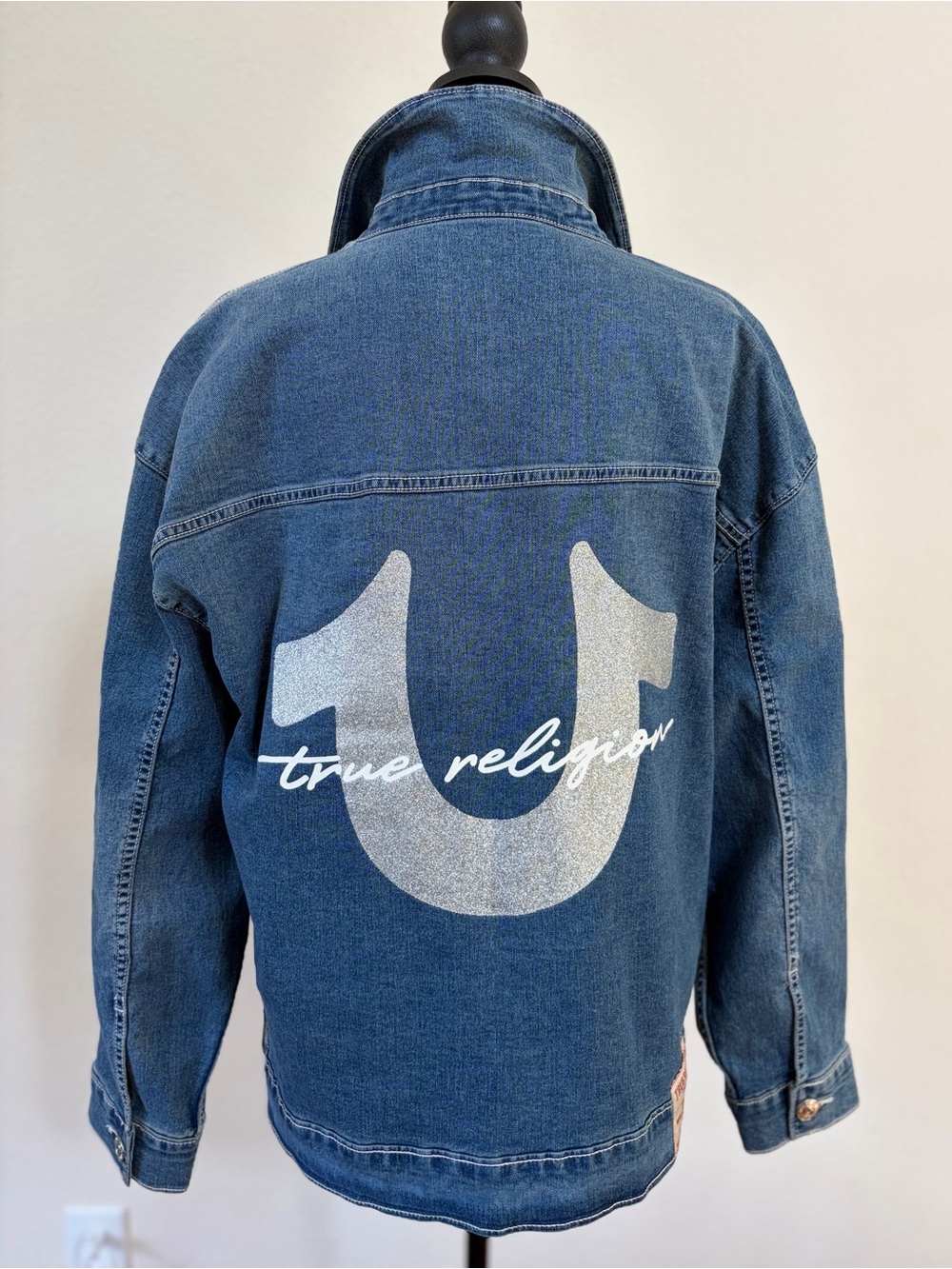 NWT True Religion Oversized Blue Denim Jacket with Silver Logo